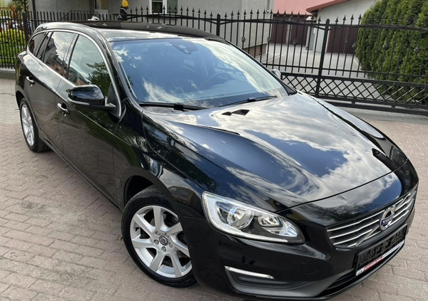 Volvo V60 cena 35700 przebieg: 214685, rok produkcji 2014 z Choroszcz małe 436